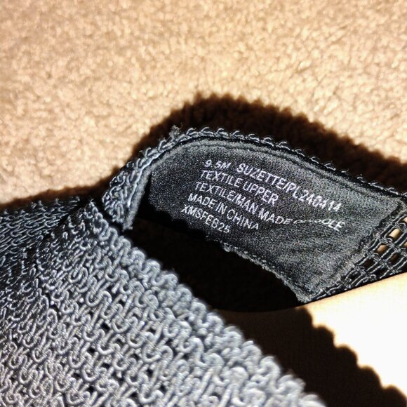 Tommy Bahama Sandals Shoes New - Picture 5 of 5